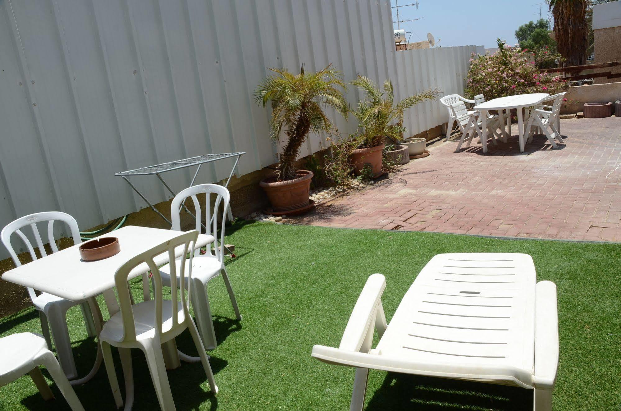 Villa Kibel Apartments Eilat Kültér fotó